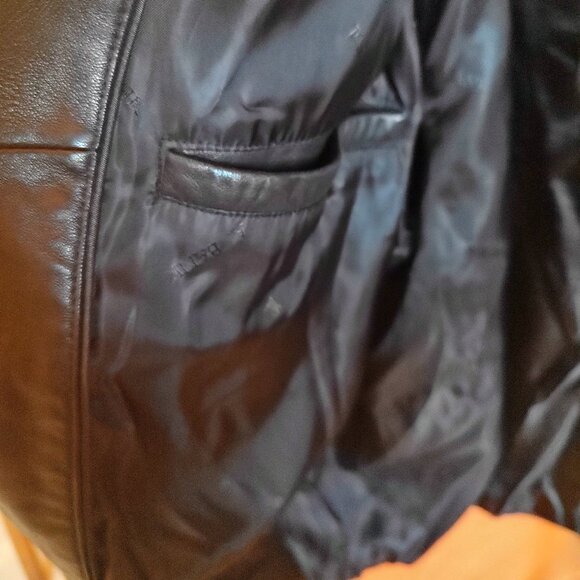 Jos. A. Bank Men's Black Leather Jacket - Pockets - Size 2XB - Picture 6 of 8
